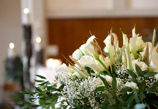 blommor städning av dödsbon